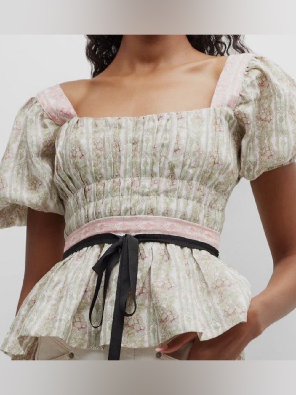 Lug Von Siga Monica Square-Neck Floral  Blouse in Pastel Green and Pink